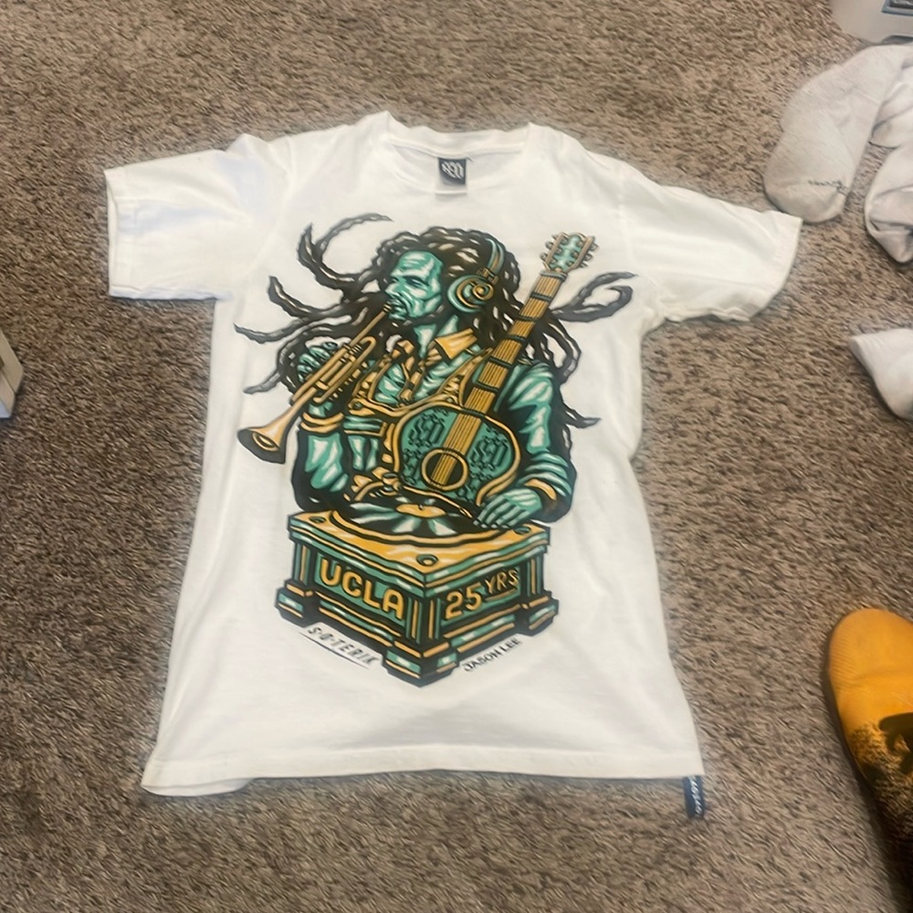 Vintage Graphic Tshirt